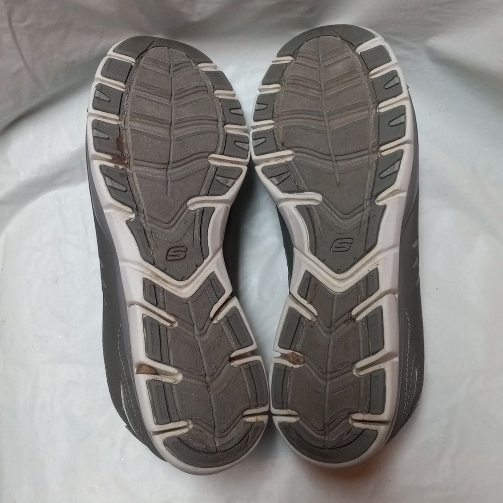 Skechers Women's TGIF Running Sneakers  Shoes Size 10 - Picture 10 of 11